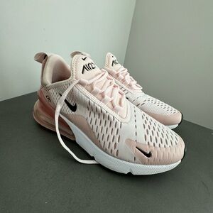 Nike 270 Air Max Size 6